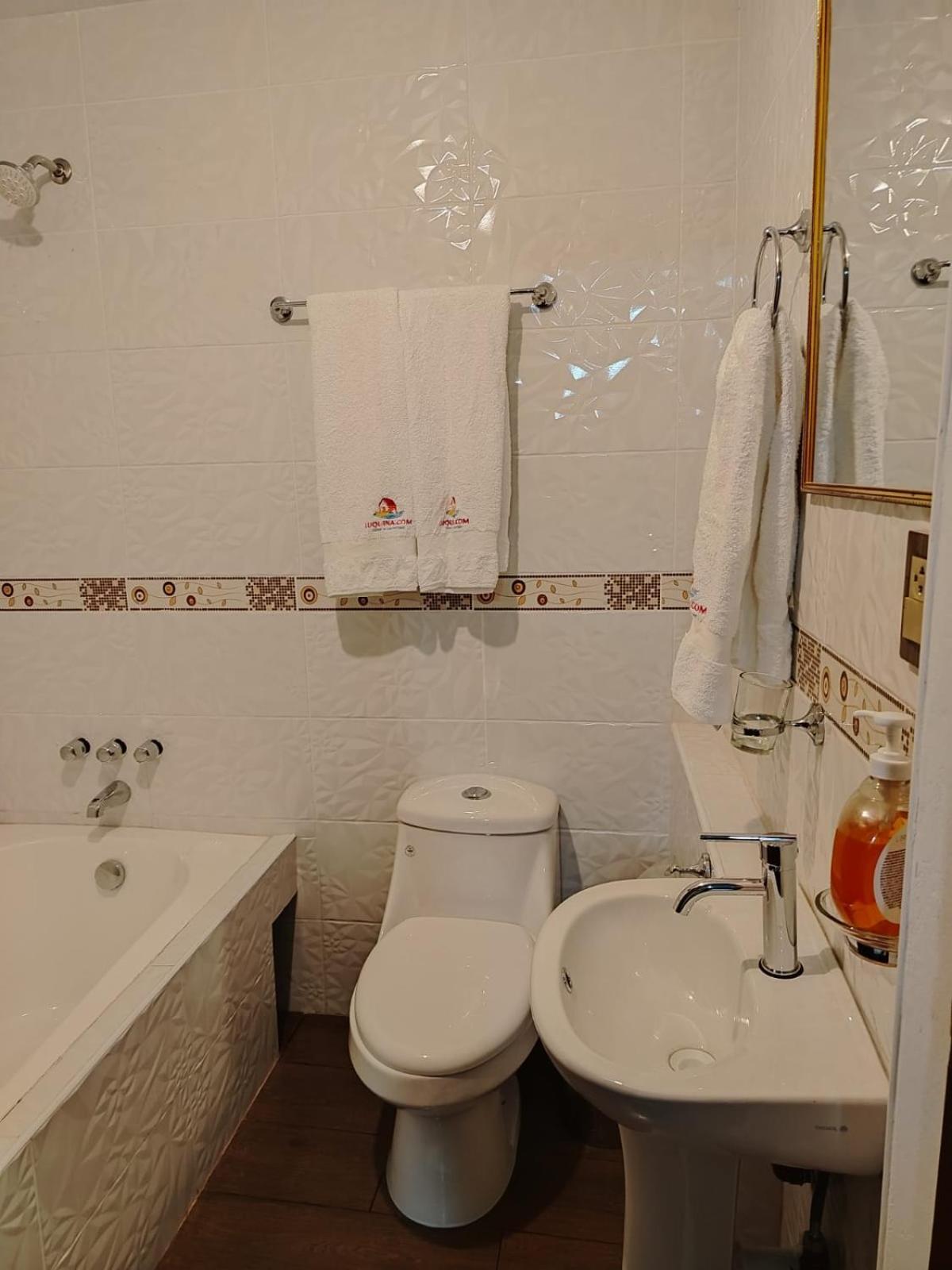 Luquina Utama Lodge المظهر الخارجي الصورة